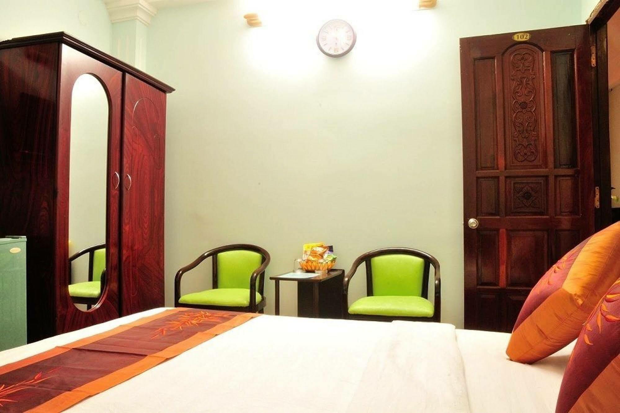 Ha Trang Hotel Cidade de Ho Chi Minh Exterior foto